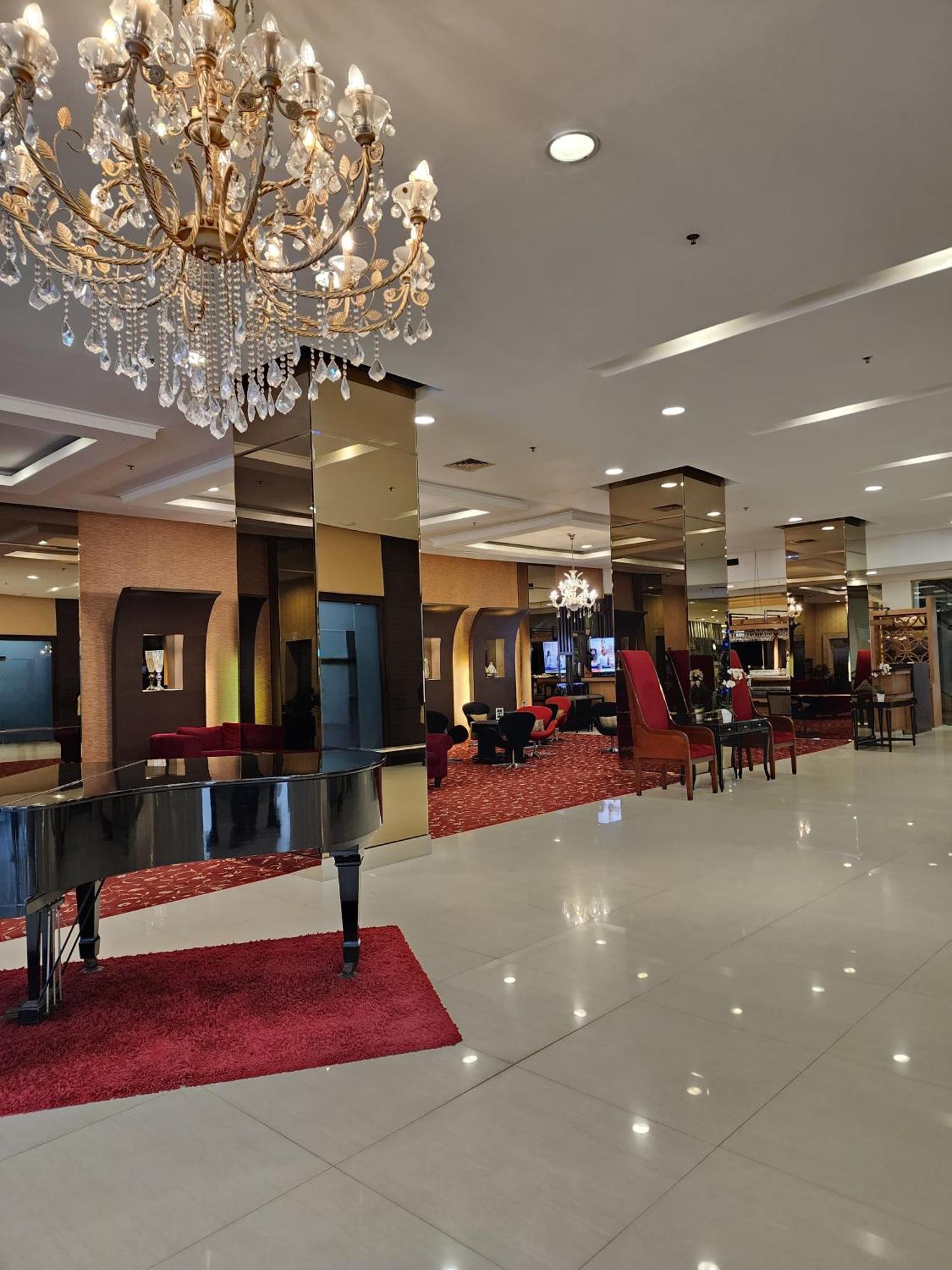 Nemuru Grand Serpong Panunggangah Exterior foto